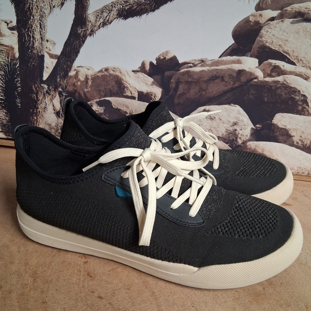 Vessi Mens Weekend Sneakers Asphalt Black Knit Low Top Shoes Size 10 WORN ONCE!